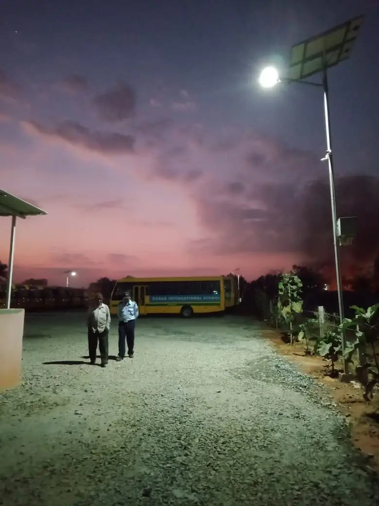 solar street lights